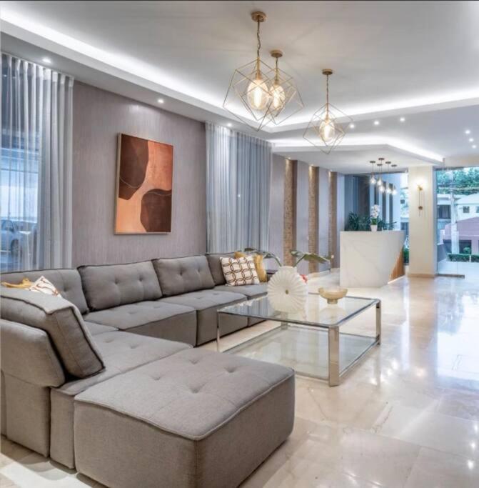Dom. Rep. Exclusive 2 Bed Apt. Evaristo Morales Санто-Доминго Экстерьер фото