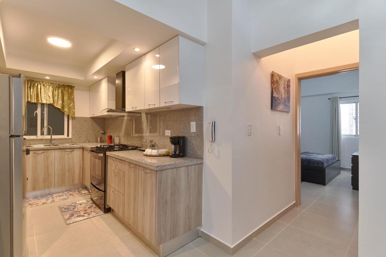 Dom. Rep. Exclusive 2 Bed Apt. Evaristo Morales Санто-Доминго Экстерьер фото