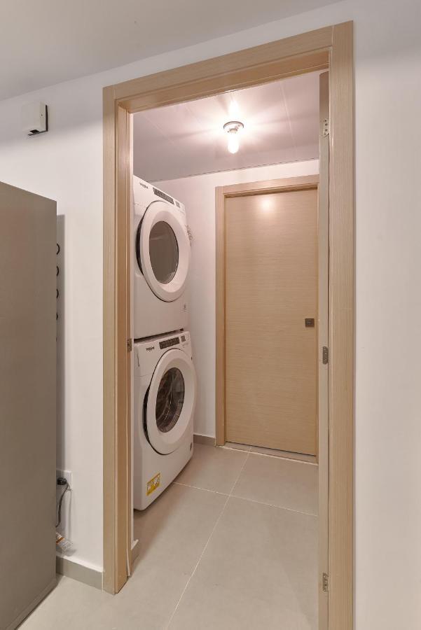 Dom. Rep. Exclusive 2 Bed Apt. Evaristo Morales Санто-Доминго Экстерьер фото