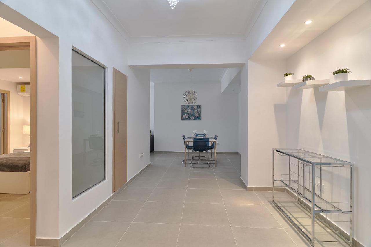 Dom. Rep. Exclusive 2 Bed Apt. Evaristo Morales Санто-Доминго Экстерьер фото