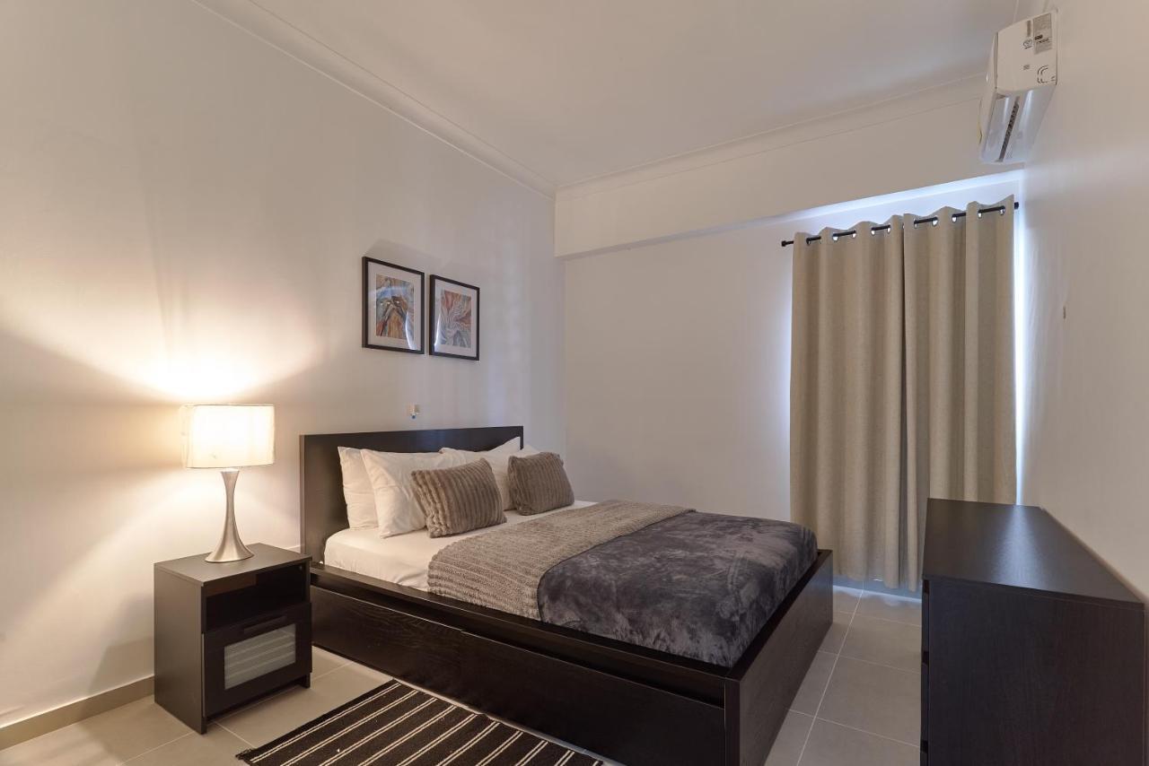 Dom. Rep. Exclusive 2 Bed Apt. Evaristo Morales Санто-Доминго Экстерьер фото